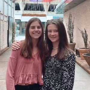 Meet your Posher, Jenna